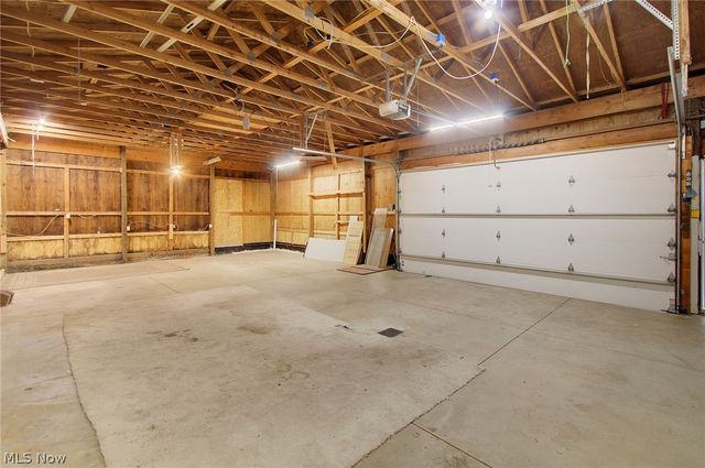 3041 33rd Street NE, Canton, OH 44705