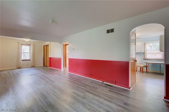 3041 33rd Street NE, Canton, OH 44705