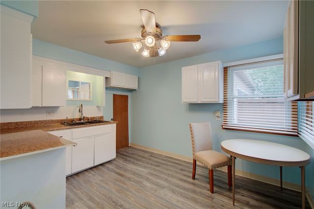 3041 33rd Street NE, Canton, OH 44705