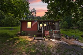 15 Spring Drive, Burnside, KY 42519