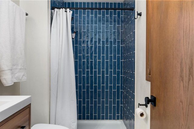 4700 Holm Road, Oregon, WI 53575