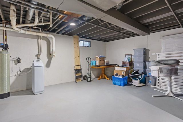 4700 Holm Road, Oregon, WI 53575