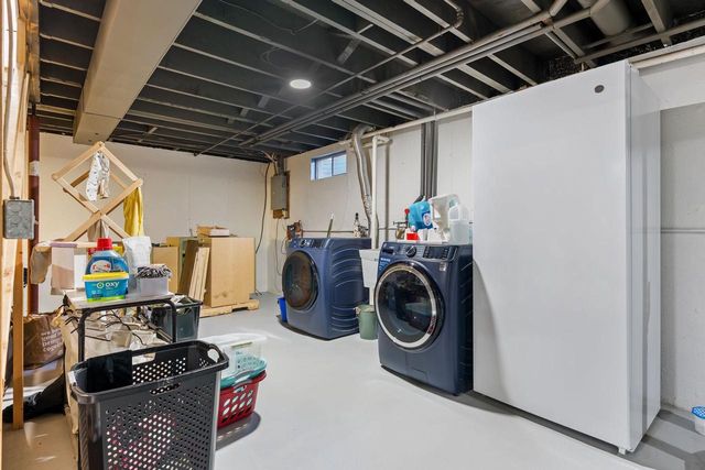 4700 Holm Road, Oregon, WI 53575