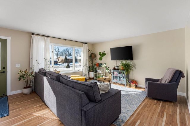 4700 Holm Road, Oregon, WI 53575