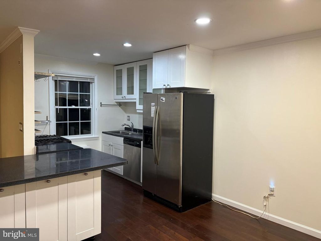 163 TALBOTT ST #163, Rockville, MD 20852