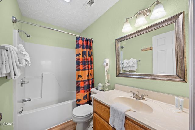 1805 Cherry View Lane, Sevierville, TN 37876