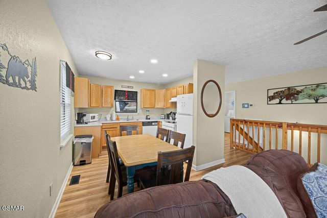 1805 Cherry View Lane, Sevierville, TN 37876