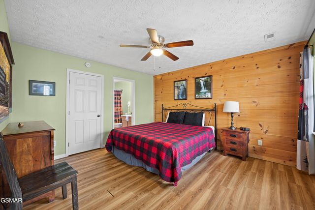 1805 Cherry View Lane, Sevierville, TN 37876