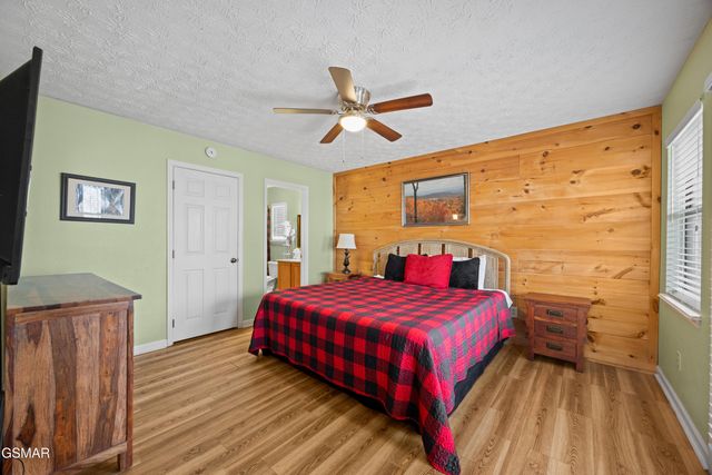 1805 Cherry View Lane, Sevierville, TN 37876