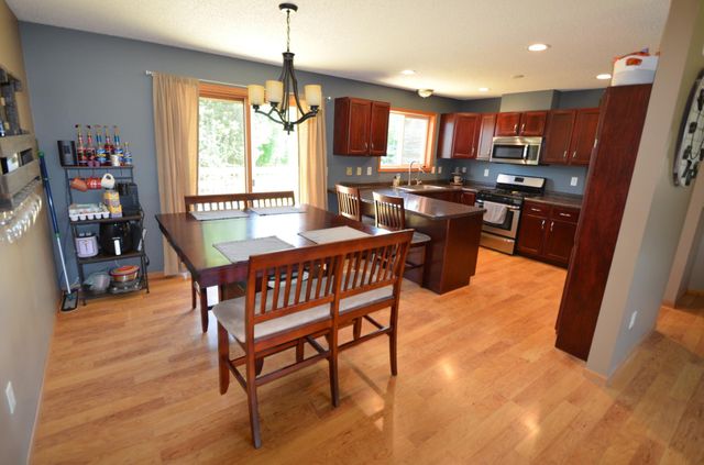 18180 Franconia Trail, Shafer, MN 55074