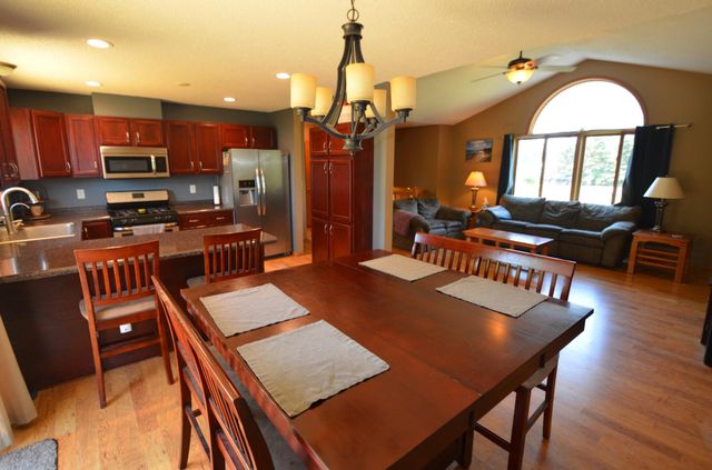 18180 Franconia Trail, Shafer, MN 55074