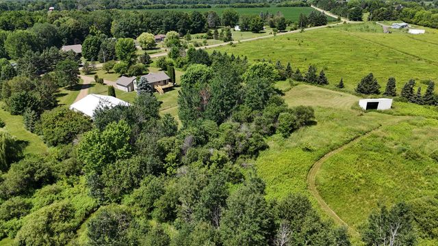 18180 Franconia Trail, Shafer, MN 55074