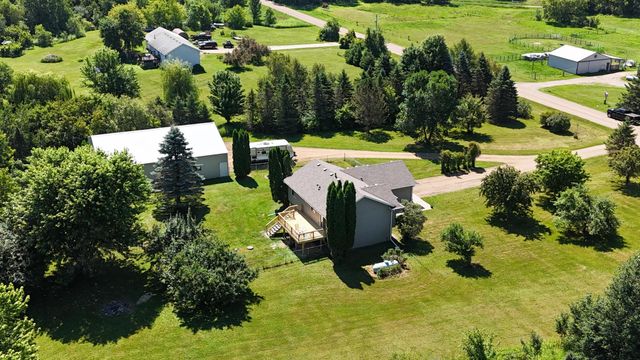 18180 Franconia Trail, Shafer, MN 55074