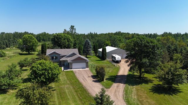 18180 Franconia Trail, Shafer, MN 55074