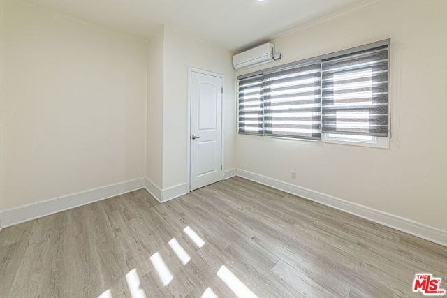 801 N Alexandria Avenue, Los Angeles, CA 90029