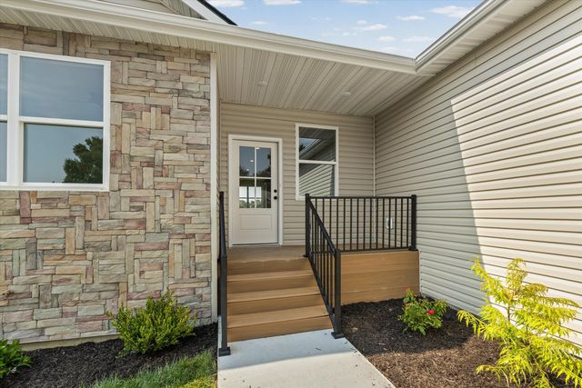 5504 MURFREESBORO DR, Columbia, MO 65201