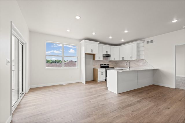 5504 MURFREESBORO DR, Columbia, MO 65201
