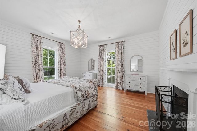 902 N Ashe Avenue, Newton, NC 28658