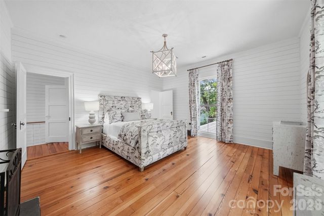 902 N Ashe Avenue, Newton, NC 28658