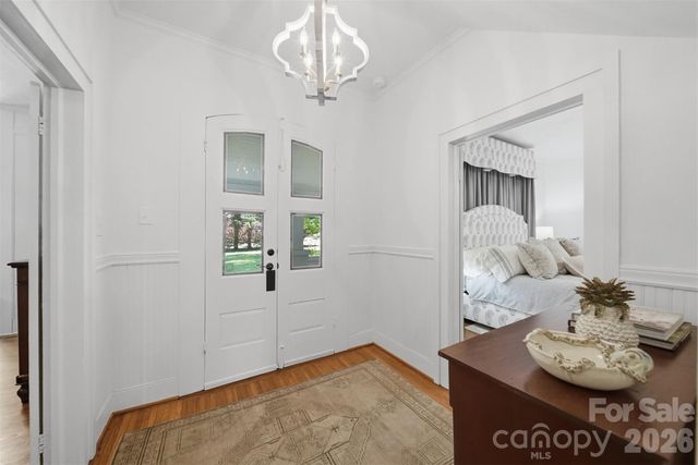 902 N Ashe Avenue, Newton, NC 28658