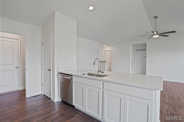 1025 Buck Court, Sullivan, MO 63080