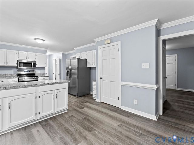 13613 Quail Hollow Ln, Midlothian, VA 23112