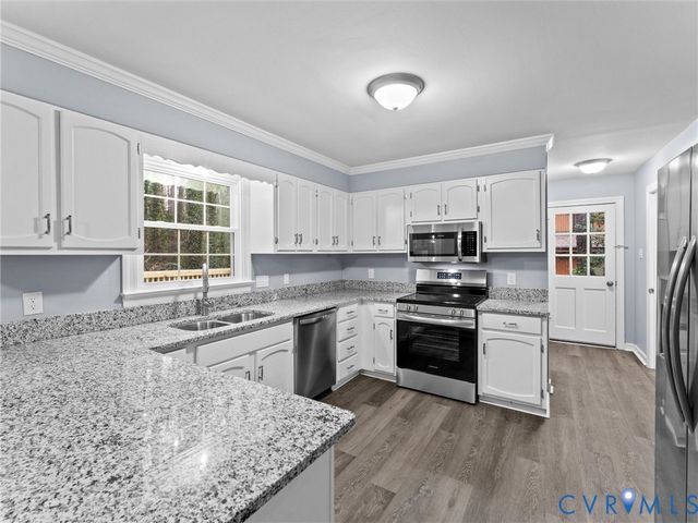 13613 Quail Hollow Ln, Midlothian, VA 23112