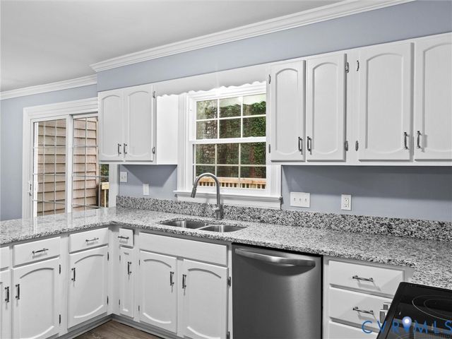 13613 Quail Hollow Ln, Midlothian, VA 23112