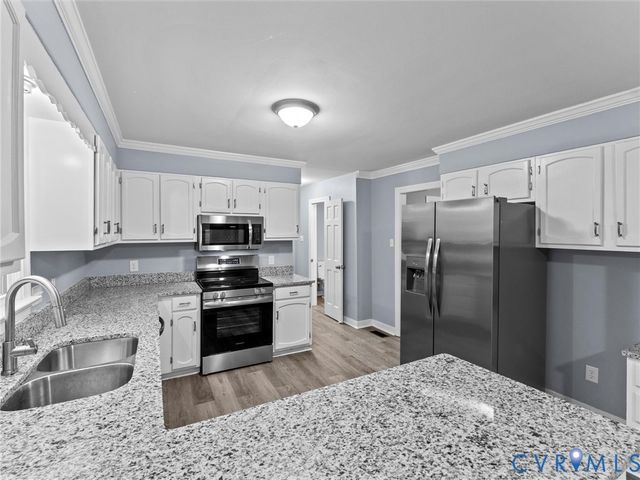 13613 Quail Hollow Ln, Midlothian, VA 23112