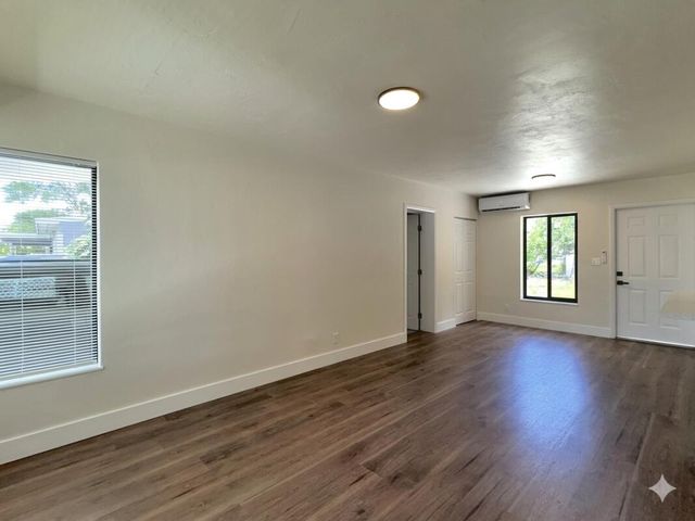 1795 Lauderdale Manor Drive, Fort Lauderdale, FL 33311