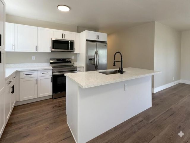 1795 Lauderdale Manor Drive, Fort Lauderdale, FL 33311