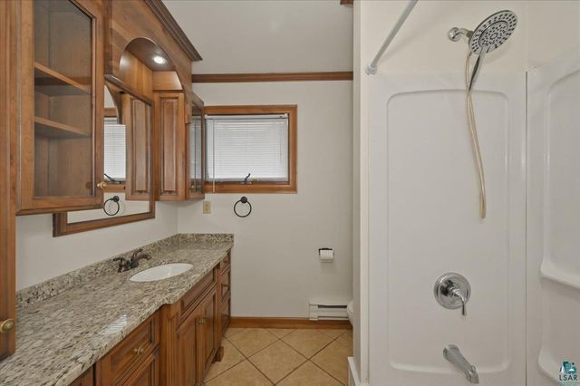 716-718 22nd Ave E, Superior, WI 54880