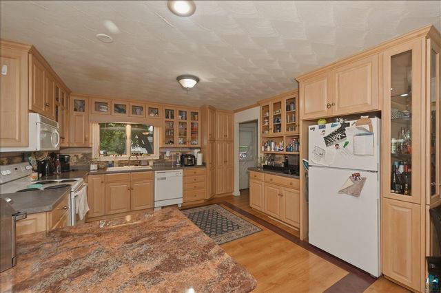716-718 22nd Ave E, Superior, WI 54880