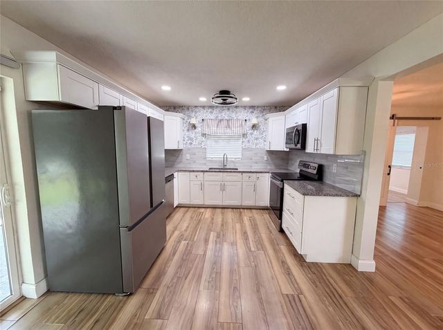 2242 E DANA DRIVE, Deltona, FL 32738