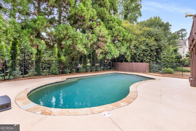 315 Waters Bend Way, Johns Creek, GA 30022