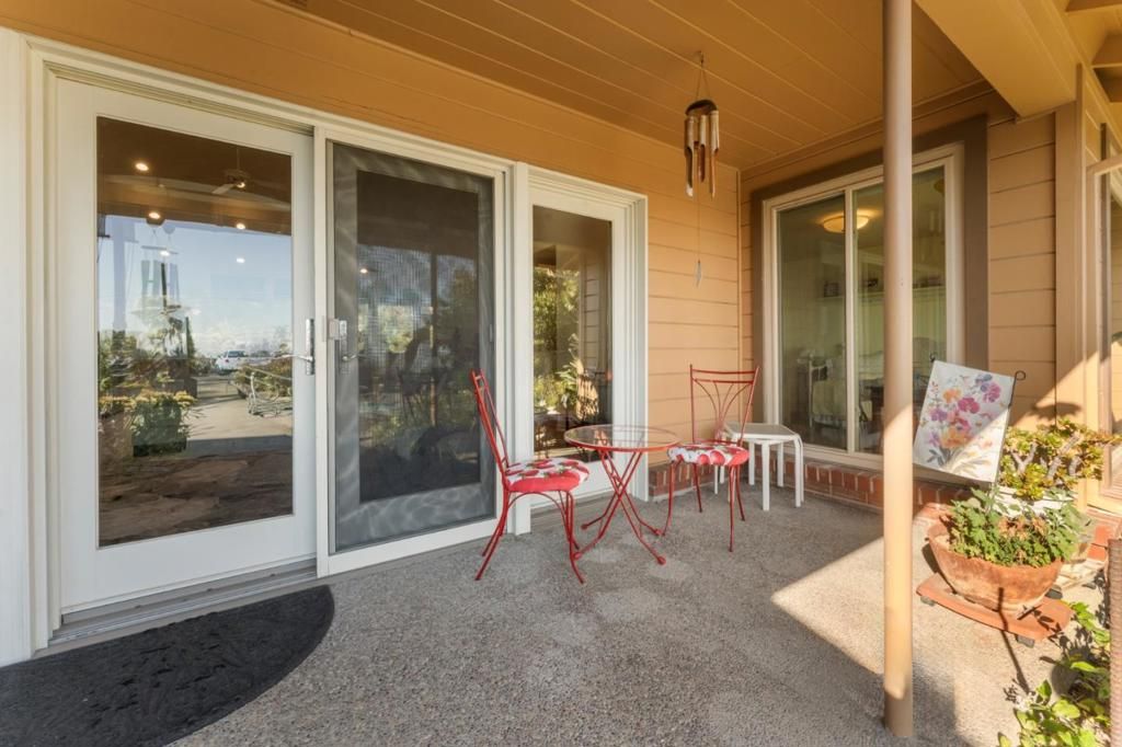 Image 6 of property listing at 11081 Enchanto Vista Drive, San Jose, CA 95127