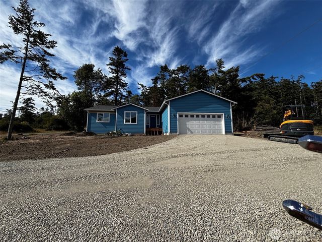 660 El Pozo Street, Coupeville, WA 98239