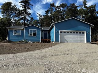 660 El Pozo Street, Coupeville, WA 98239