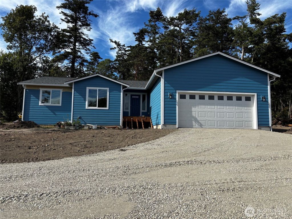 660 El Pozo Street, Coupeville, WA 98239
