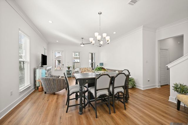 7621 Trail Bend Ave, Baton Rouge, LA 70836