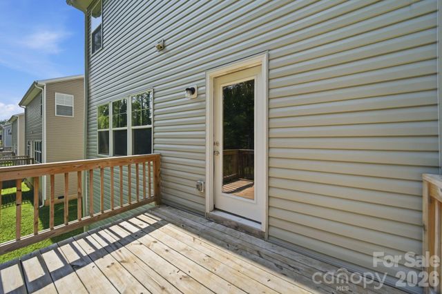 7725 E Lane Drive, Charlotte, NC 28212