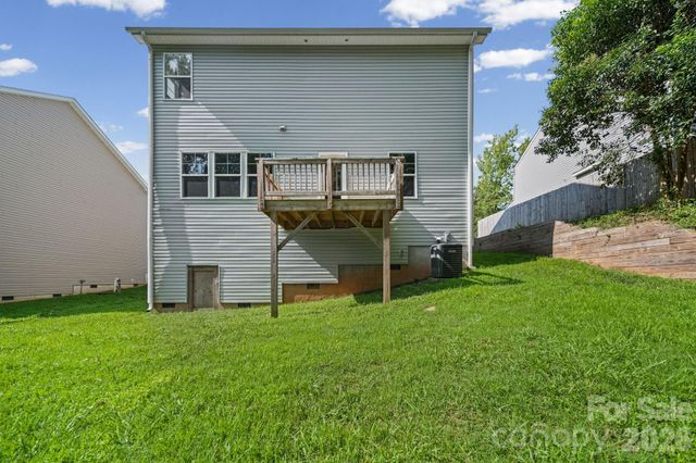 7725 E Lane Drive, Charlotte, NC 28212