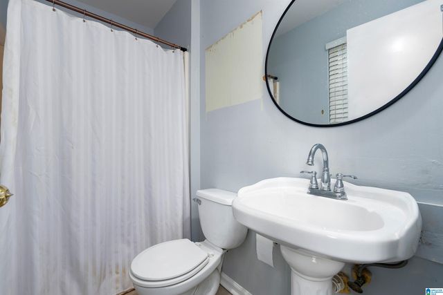 213 ASH CIRCLE, Trussville, AL 35173