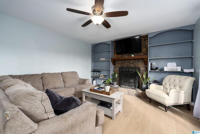 213 ASH CIRCLE, Trussville, AL 35173