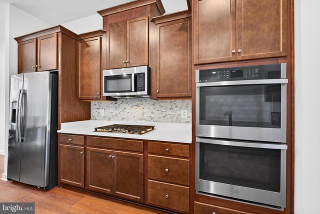 8279 FRONT LOOP, Rockville, MD 20855