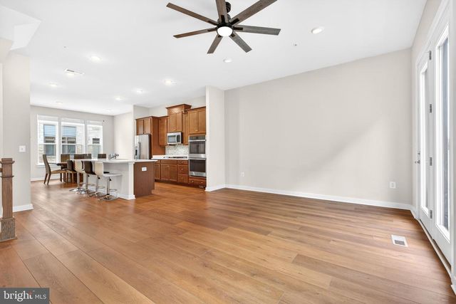 8279 FRONT LOOP, Rockville, MD 20855