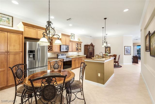 8524 Via Lungomare CIR 206, Estero, FL 33928