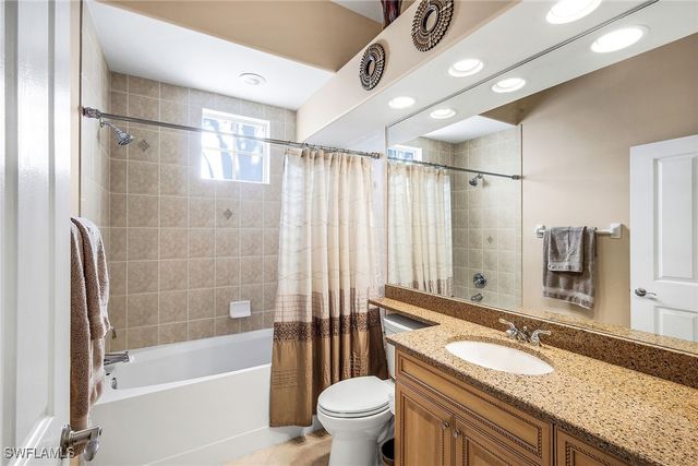 8524 Via Lungomare CIR 206, Estero, FL 33928