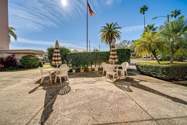 200 N BETTY LANE 1B, Clearwater, FL 33755
