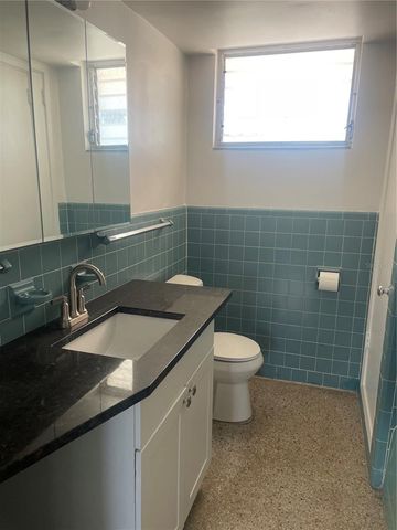 200 N BETTY LANE 1B, Clearwater, FL 33755